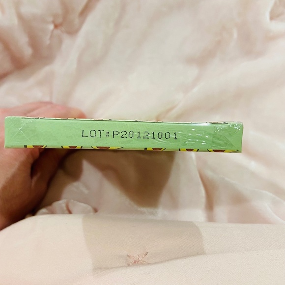 A5-BUNDLE ONLY-New in Box Set of 3 Avocado Hydrating Eye Masks - Picture 3 of 5